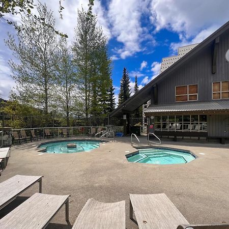 The Aspens By Whistler Premier Apartment Luaran gambar